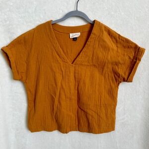 Universal Thread Goods Co Mustard Cotton Gauze Crop Top V-Neck Size Medium